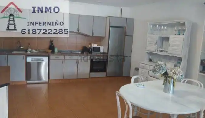 Cocina de Casa o chalet de alquiler en Cabanas con Terraza