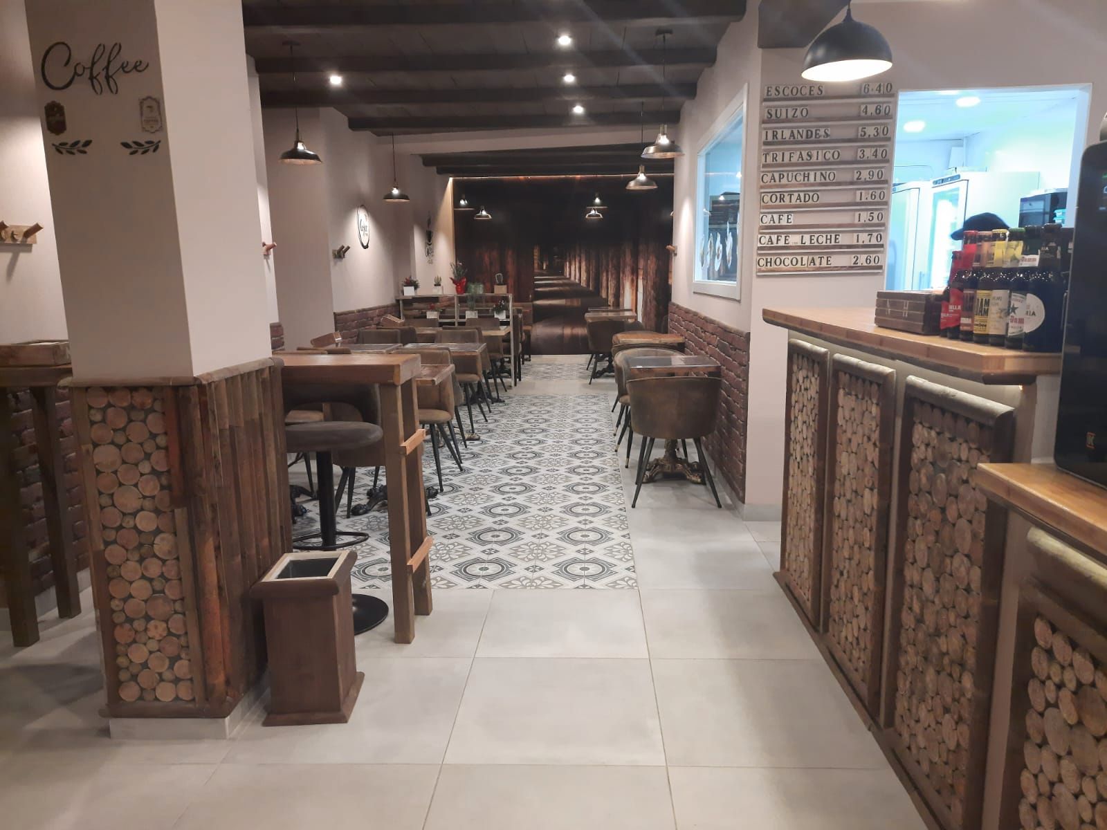 Local en traspaso en Sant Boi de Llobregat con Aire acondicionado, Calefacción y Amueblado