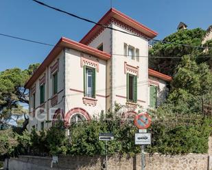 Vista exterior de Finca rústica en venda en  Barcelona Capital amb Aire condicionat, Calefacció i Jardí privat