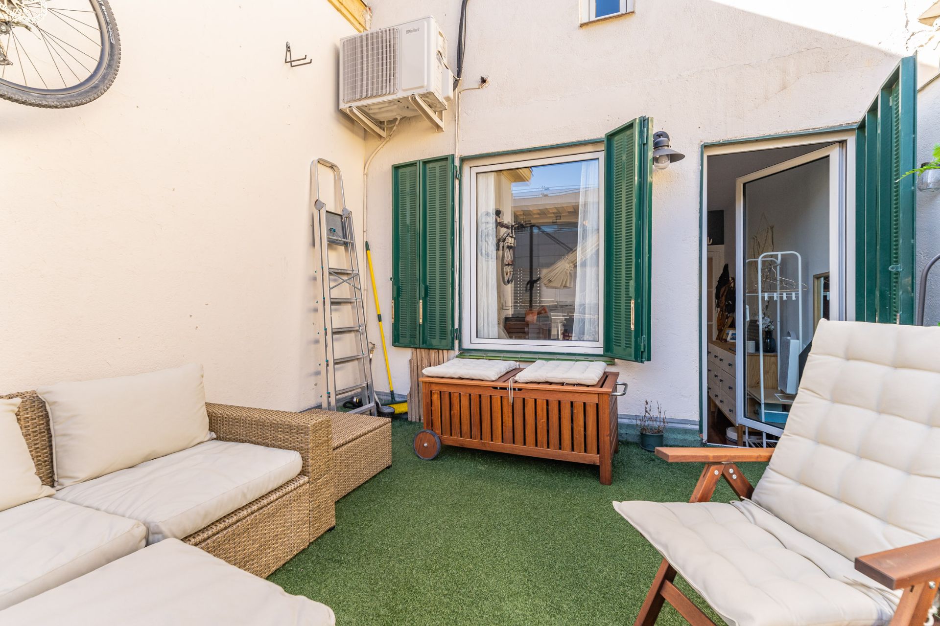 Terraza de Ático en venta en  Madrid Capital con Aire acondicionado, Calefacción y Parquet