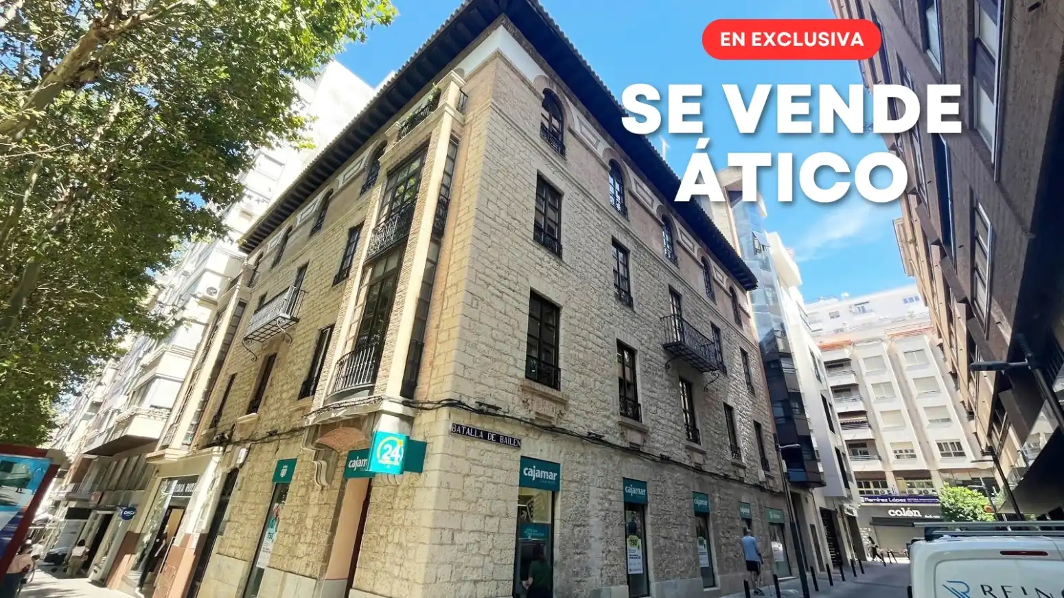 Penthouse with lift for sale in Jaén - Paseo de la Estación 8