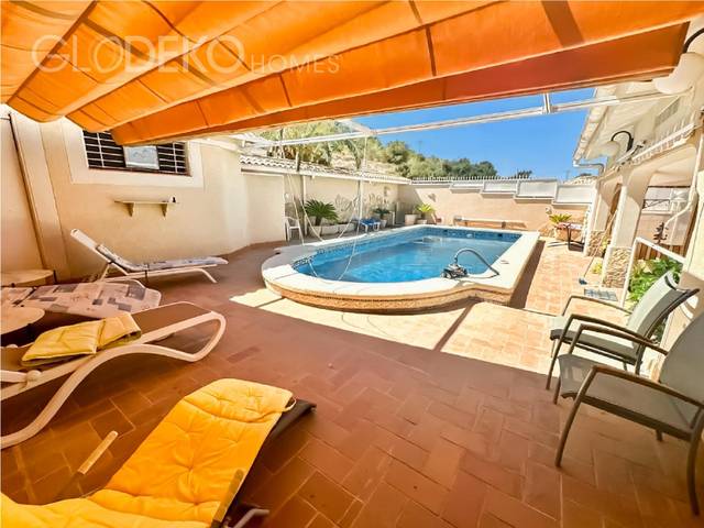 Casa-chalet en Venta en Ciudad de Asís