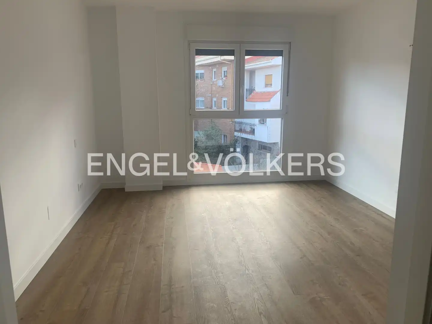 Habitación de Piso de alquiler en Galapagar con Calefacción, Balcón y Se aceptan mascotas