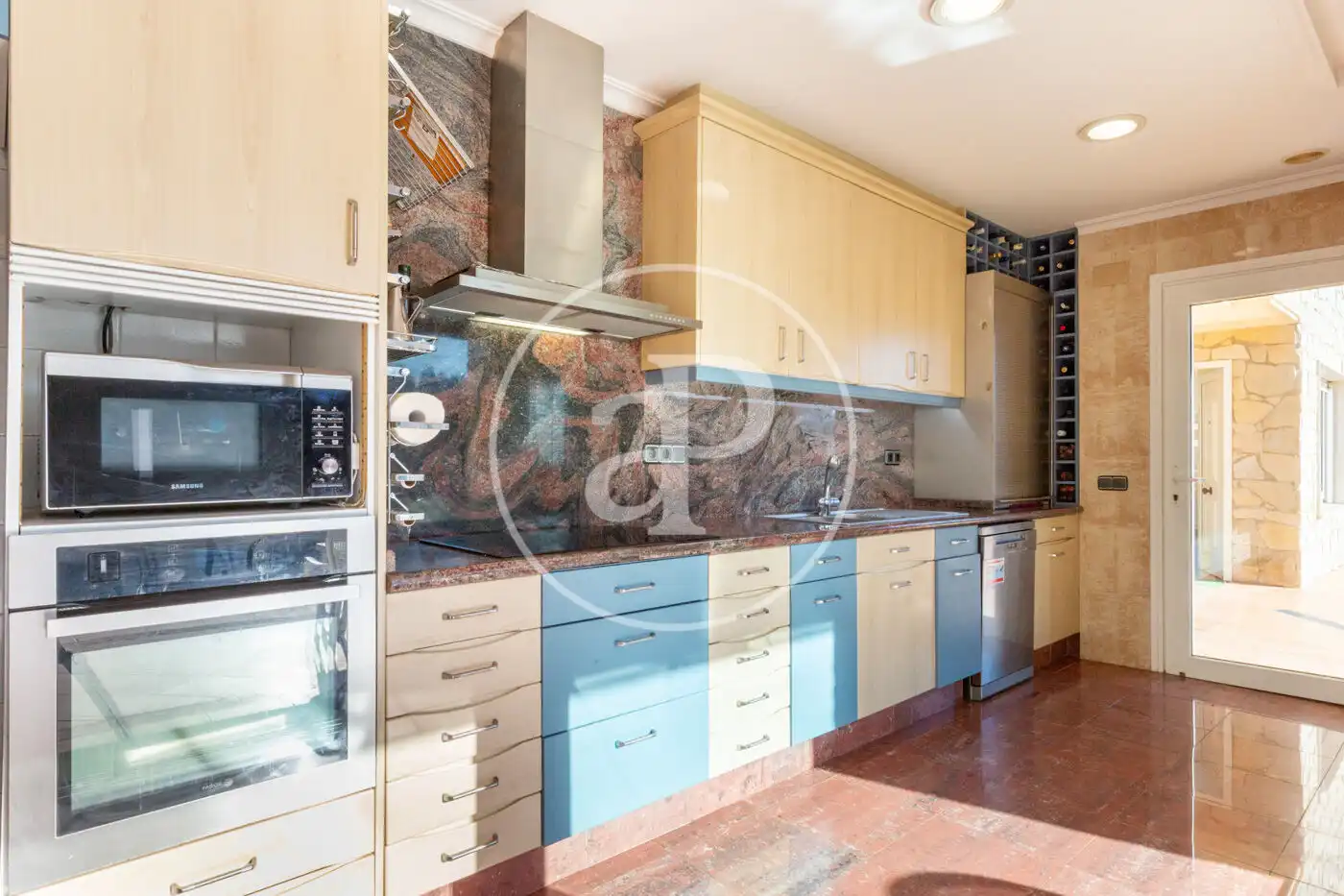 Cocina de Casa o chalet en venta en Serra con Aire acondicionado, Calefacción y Jardín privado