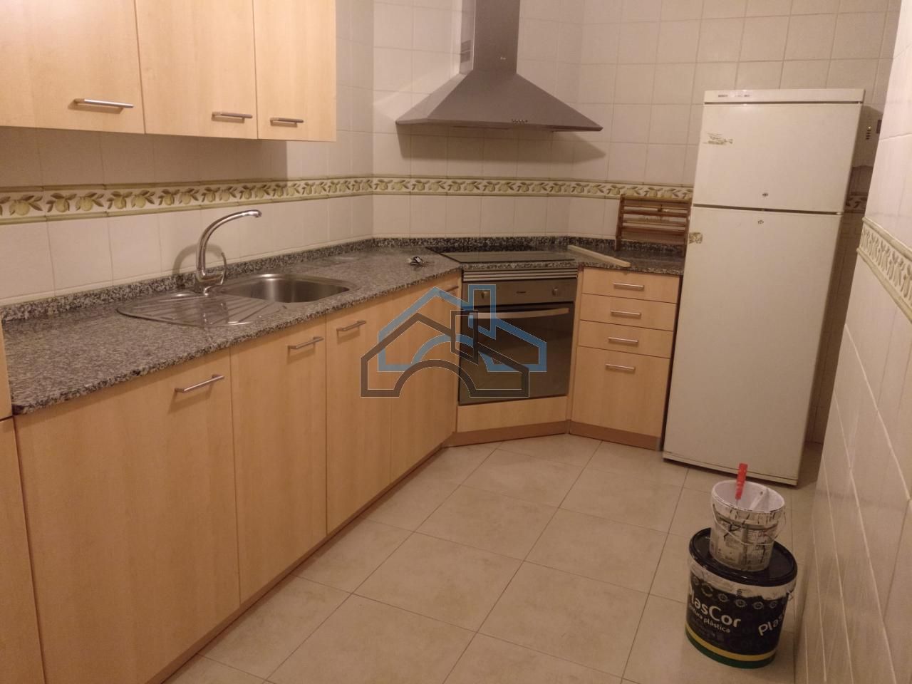 Küche von Dachboden zum verkauf in Cambre  mit Heizung und Abstellraum