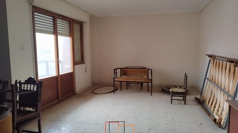 Foto 4 de Piso en venta en Castellanos, Valdepeñas, Ciudad Real