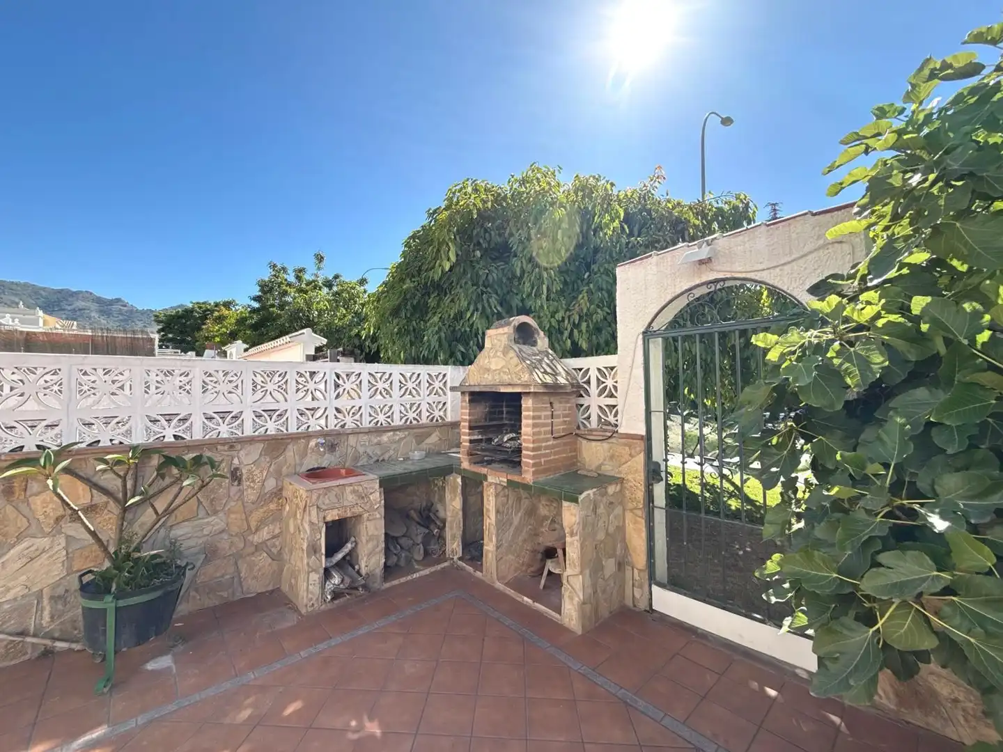 Garden of Detached homes for sale in Nerja  with Air Conditioner, Private garden and Terrace