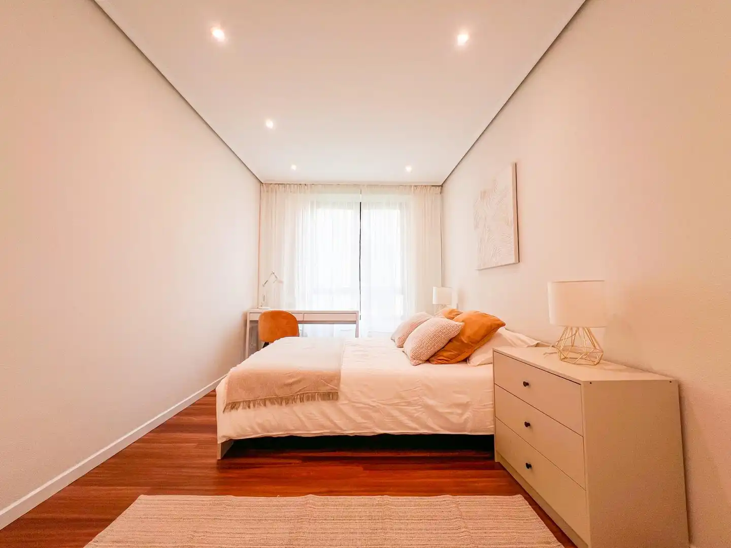 Schlafzimmer von Wohnung zur Miete in Bilbao  mit Heizung, Möbliert und Ofen