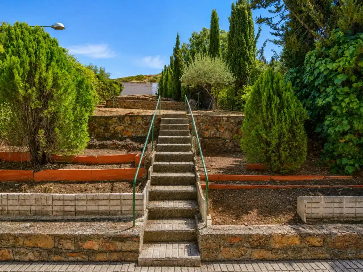 Garden of Houses for sale in Puertollano