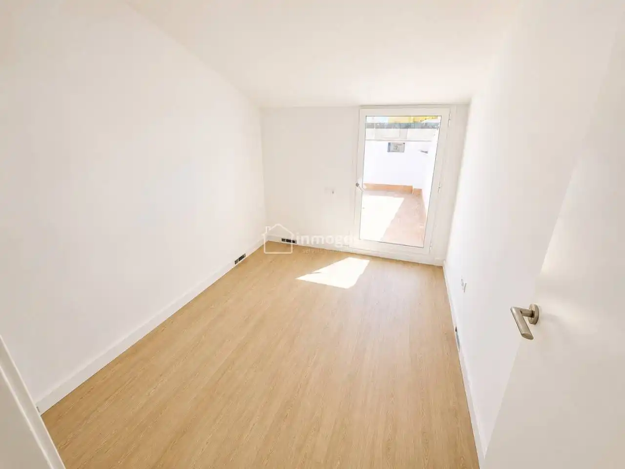 Bedroom of Duplexes for sale in Salt  with Parquet flooring, Terrace and Balcony
