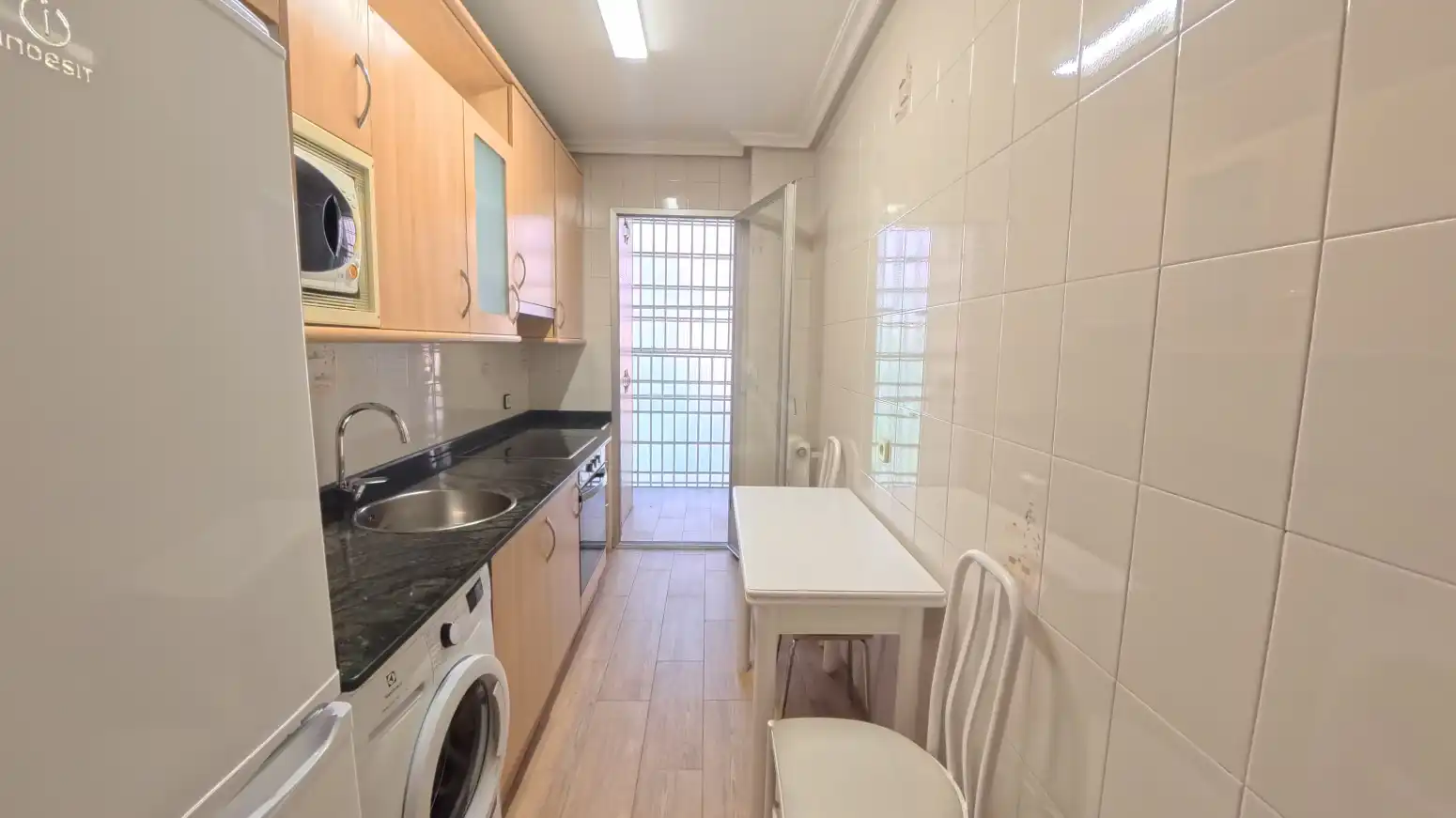 Cocina de Piso en venta en  Logroño con Calefacción, Parquet y Amueblado