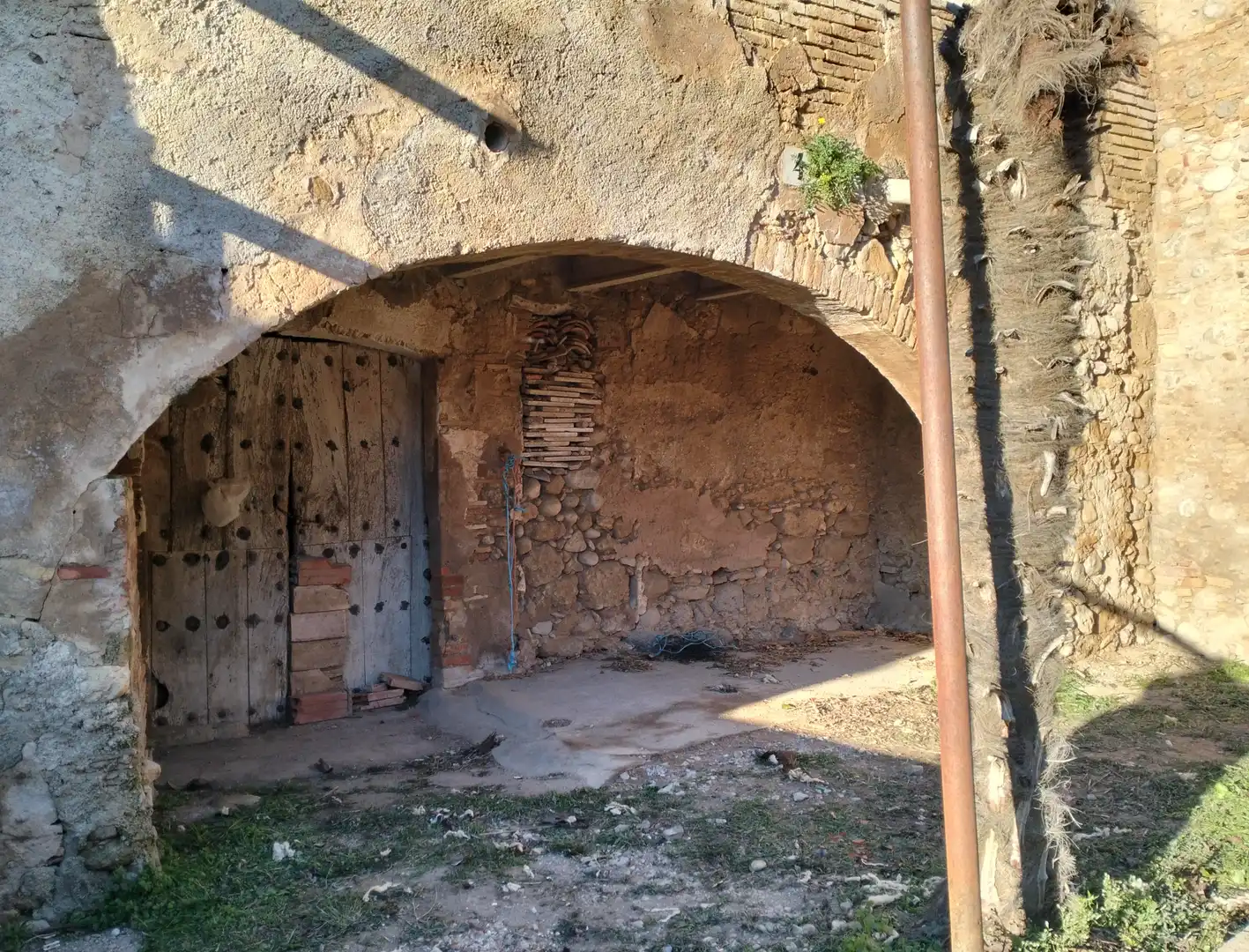 Casa adosada en venta en Bàscara con Jardín privado, Terraza y Balcón