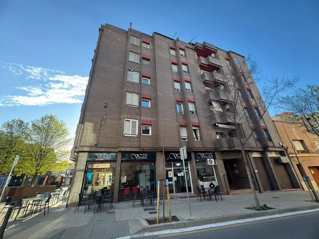 Exterior view of Flat for sale in Granollers