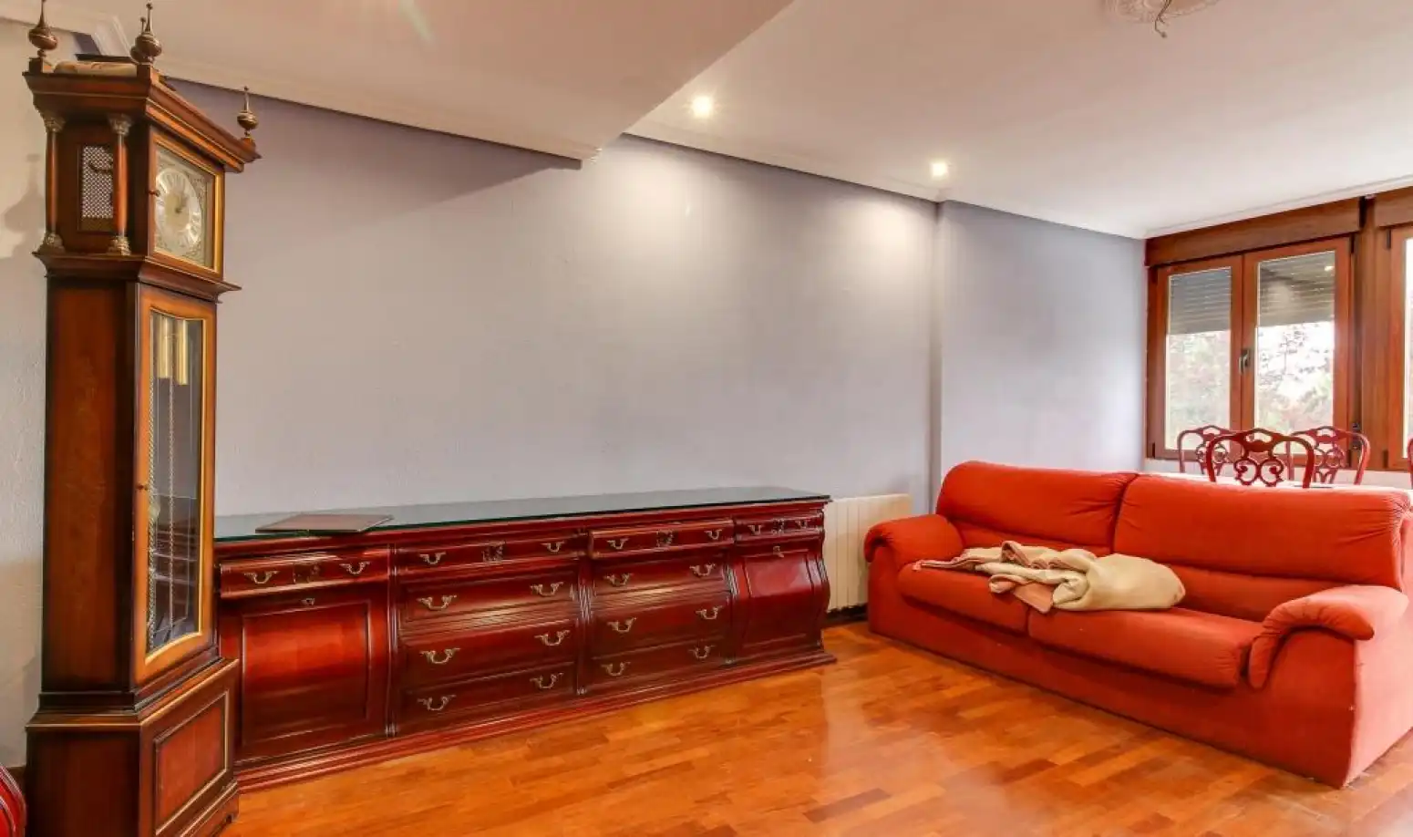 Sala de estar de Casa o chalet en venta en Cabrerizos con Calefacción, Jardín privado y Parquet
