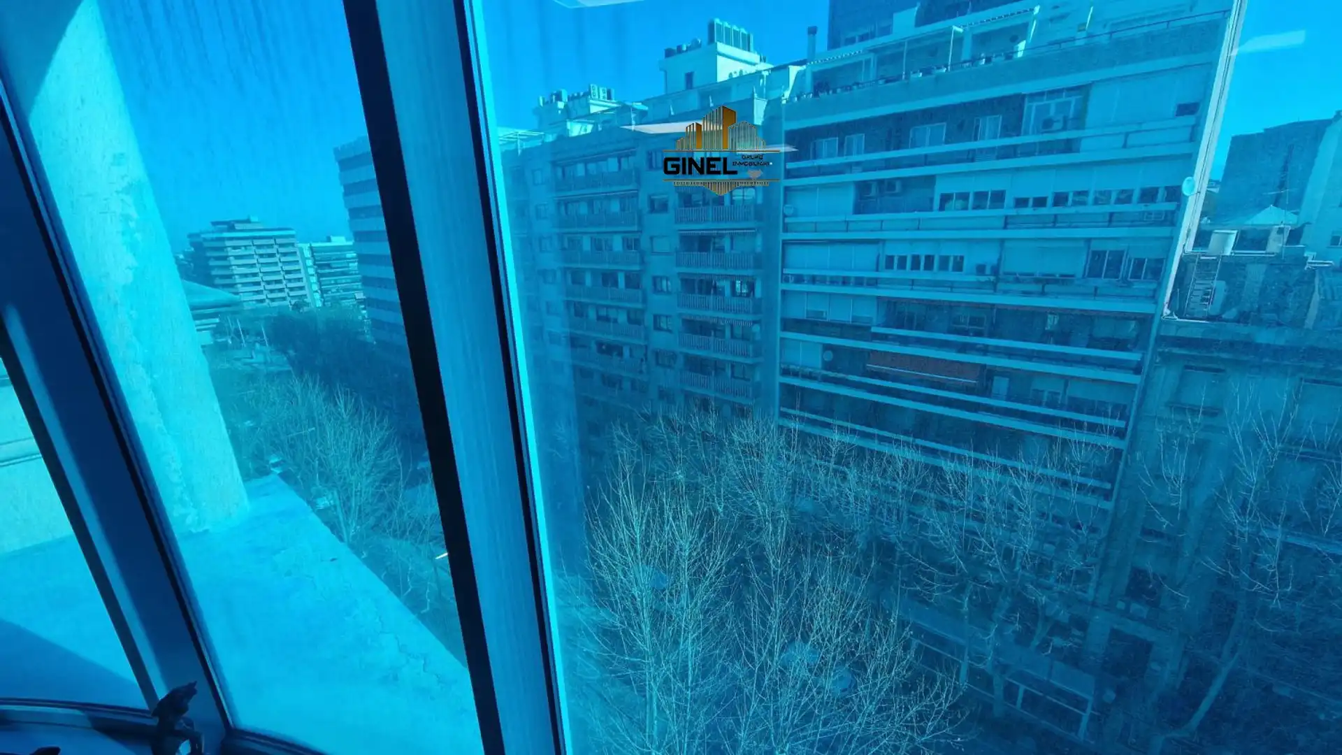 Vista exterior de Oficina en venda en  Jaén Capital amb Aire condicionat, Calefacció i Traster