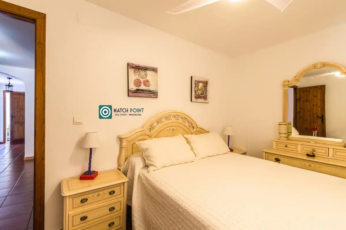 Habitación de Casa o chalet en venta en Almuñécar