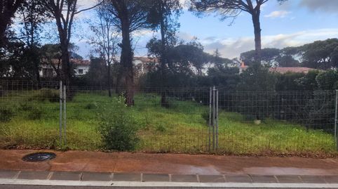 MAGNÍFICA PARCELA EN LA URBANIZACIÓN LA CANYERA