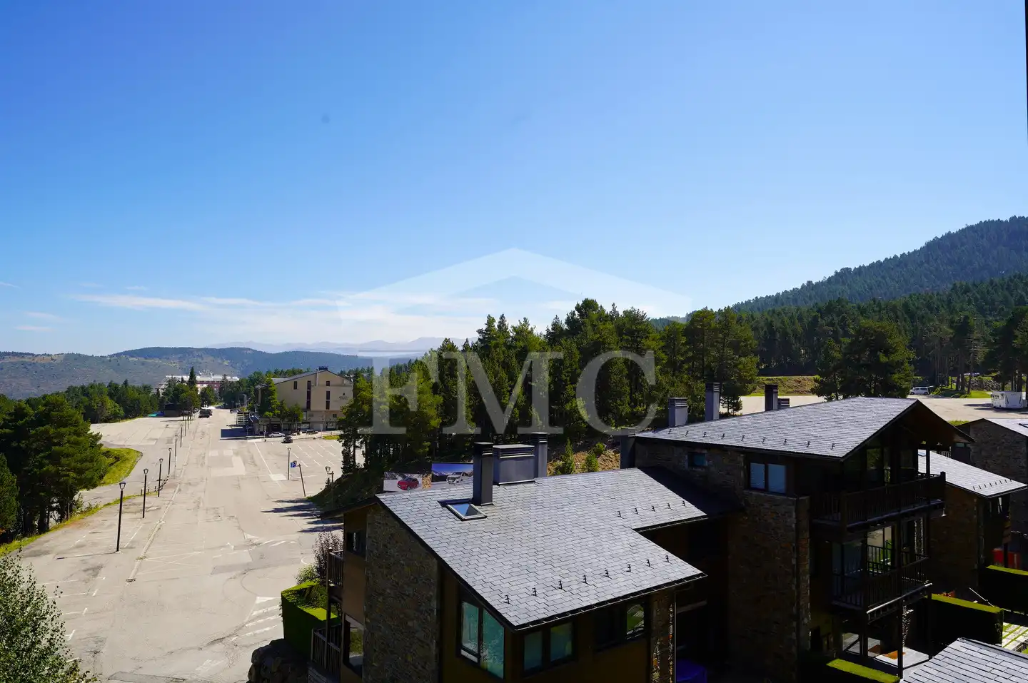 Terrace of Houses for sale in Alp  with Heating, Parquet flooring and Terrace