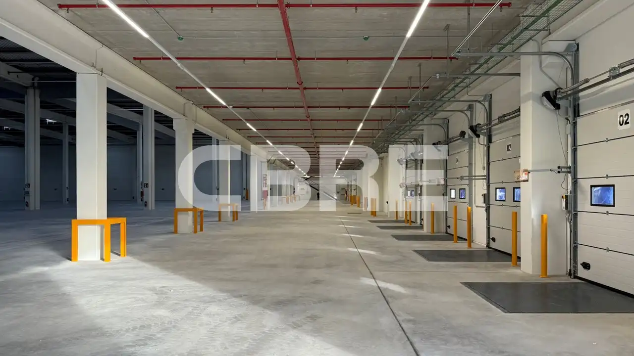 Nau industrial de lloguer a Calle Isla de Guam 60, imagen 5
