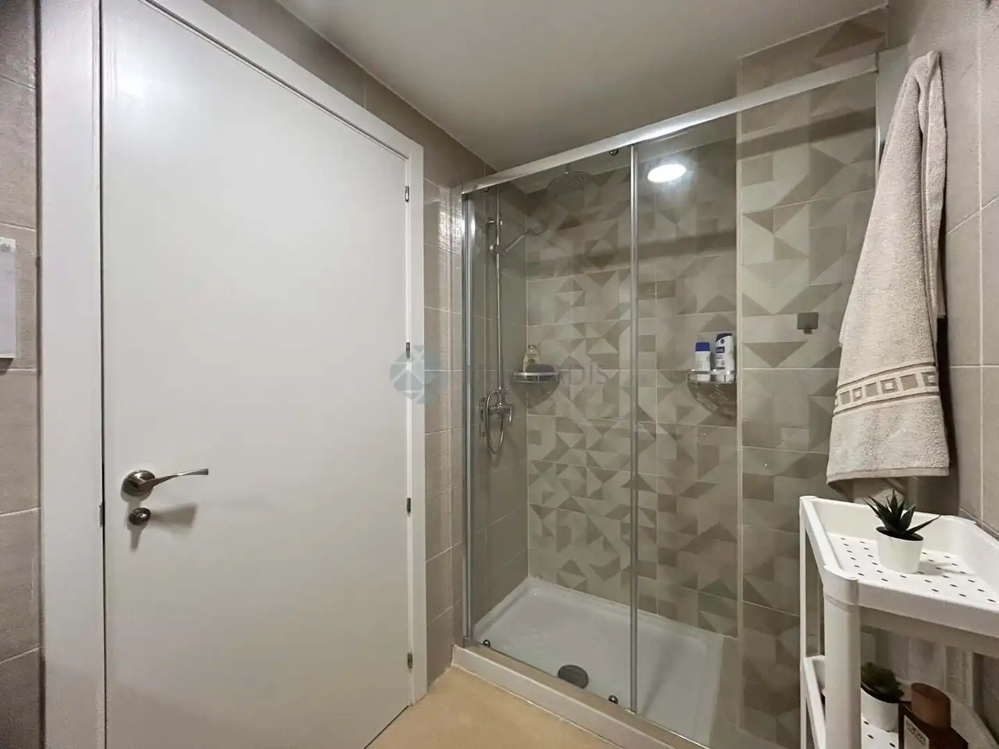 Bathroom of Flat for sale in Cabanes  with Air Conditioner, Terrace and Swimming Pool