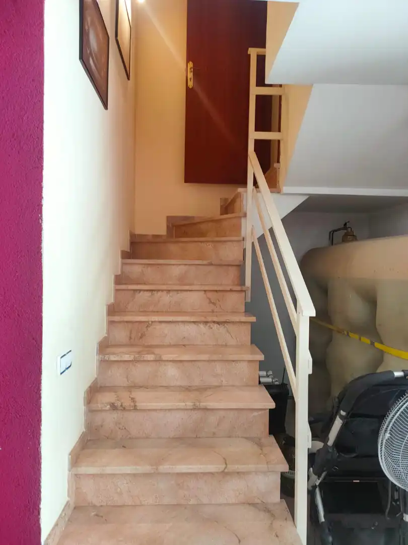 Detached homes for sale in Sils  with Air Conditioner, Heating and Private garden