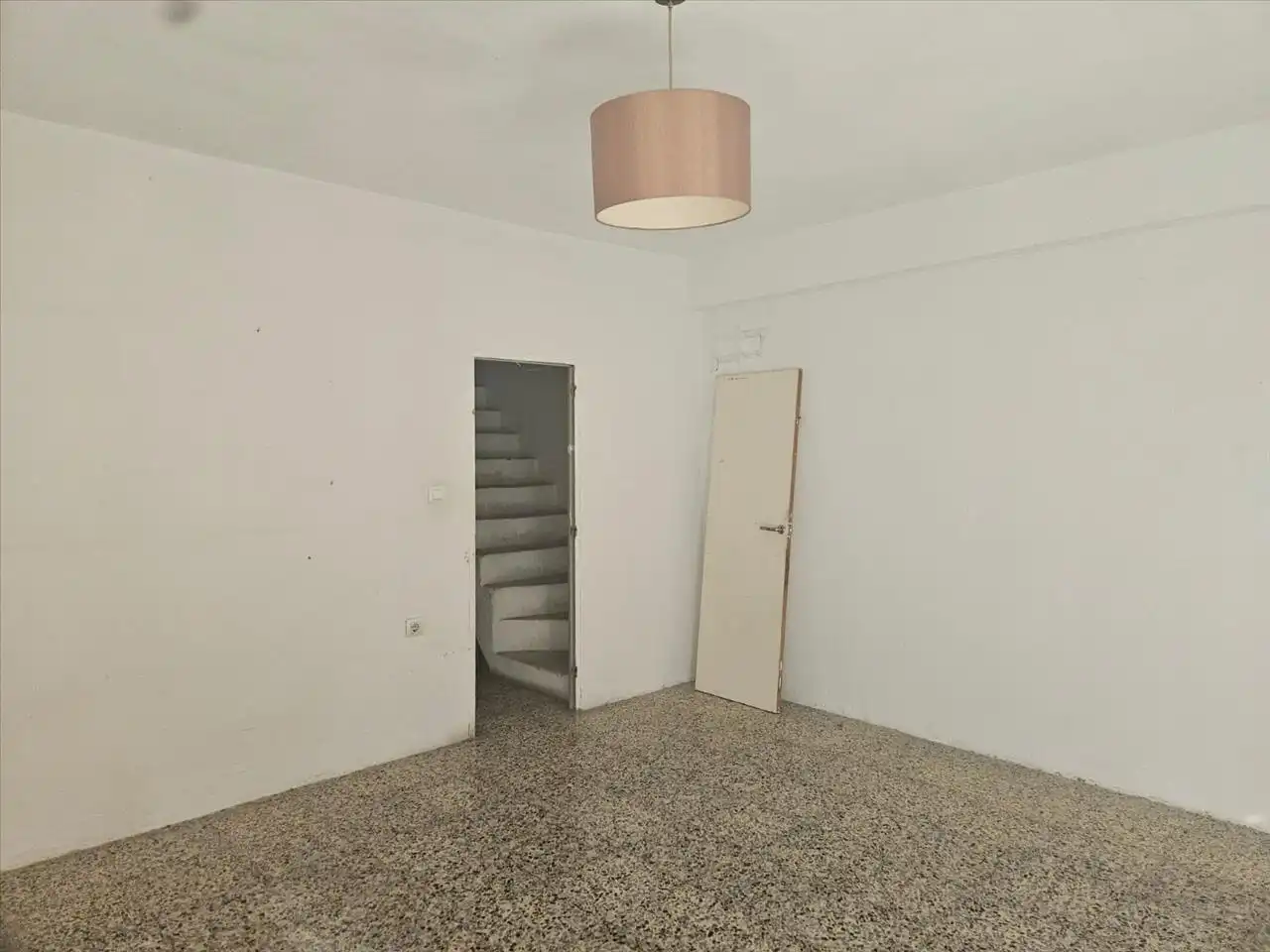 Casa adosada en venta en Cerro - Amate