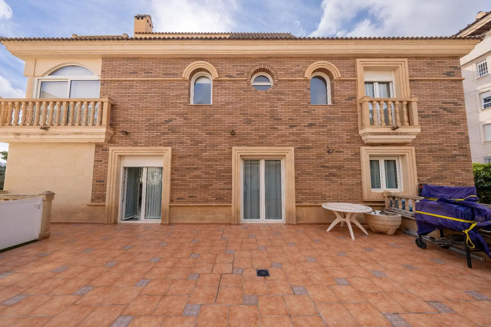 Exterior view of Houses for sale in Roquetas de Mar  with Air Conditioner, Private garden and Terrace