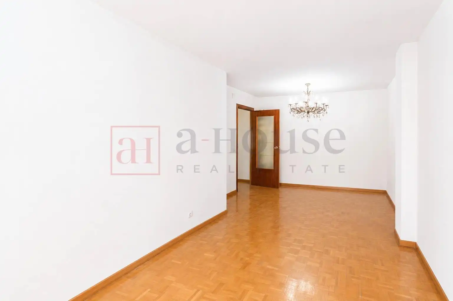Wohnzimmer von Wohnung zum Verkauf in Madrid mit Klimaanlage, Heizung und Terrasse