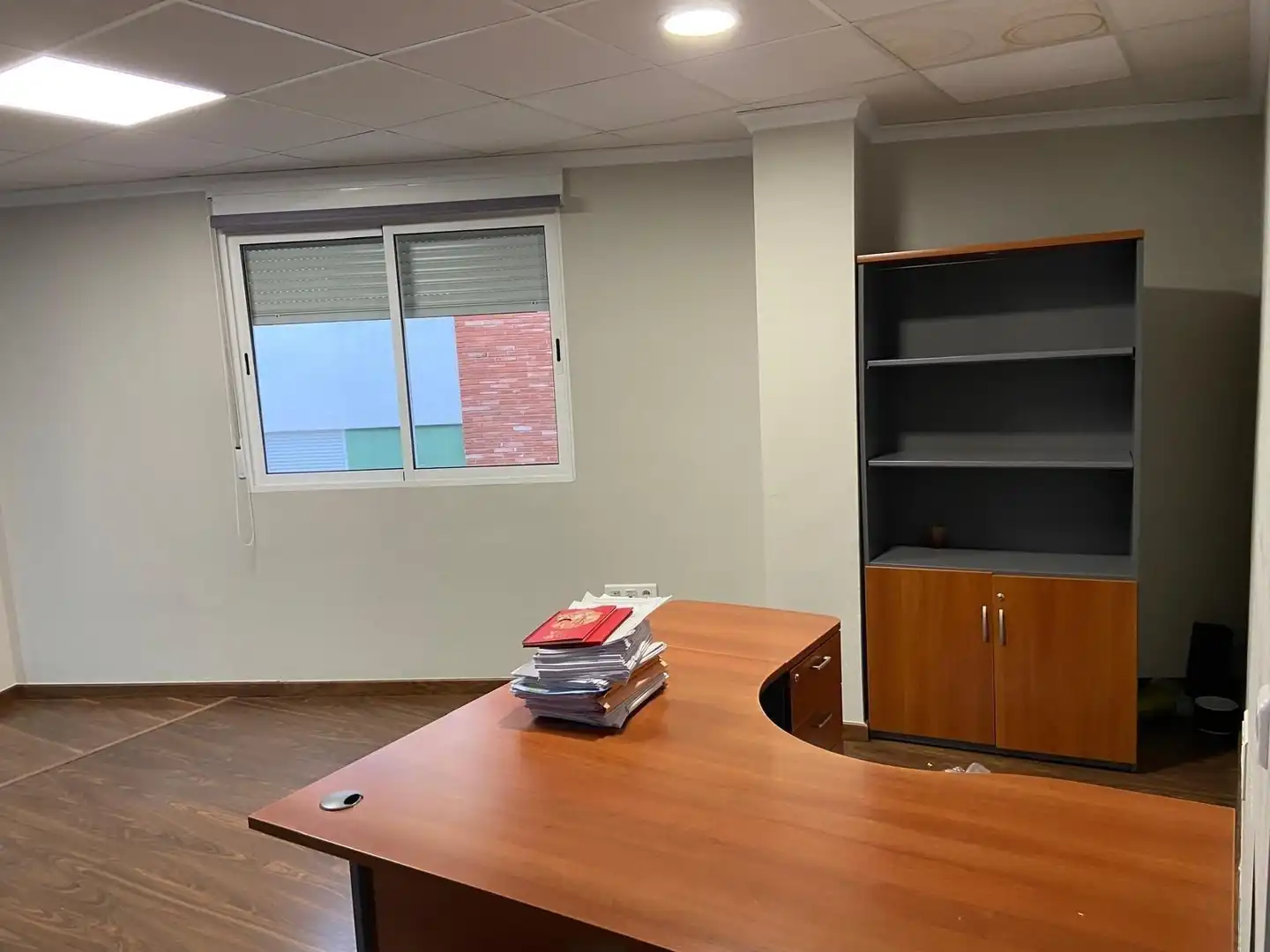 Oficina en venda en Albaida amb Aire condicionat