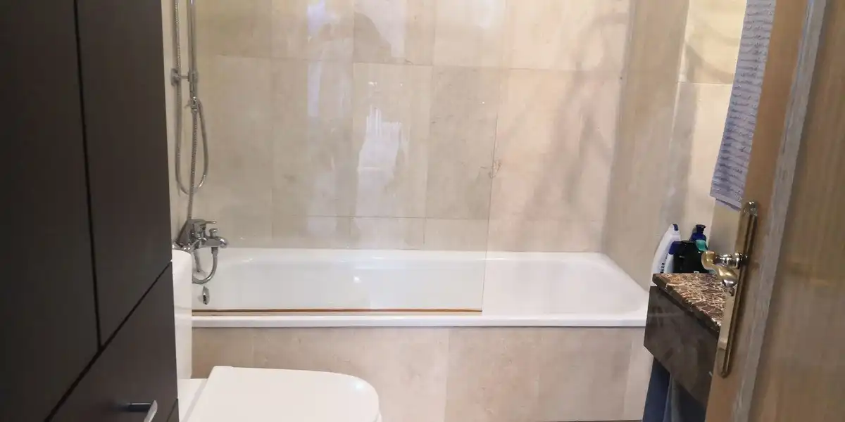 Bathroom of Apartments for sale in Benalmádena  with Air Conditioner, Heating and Terrace