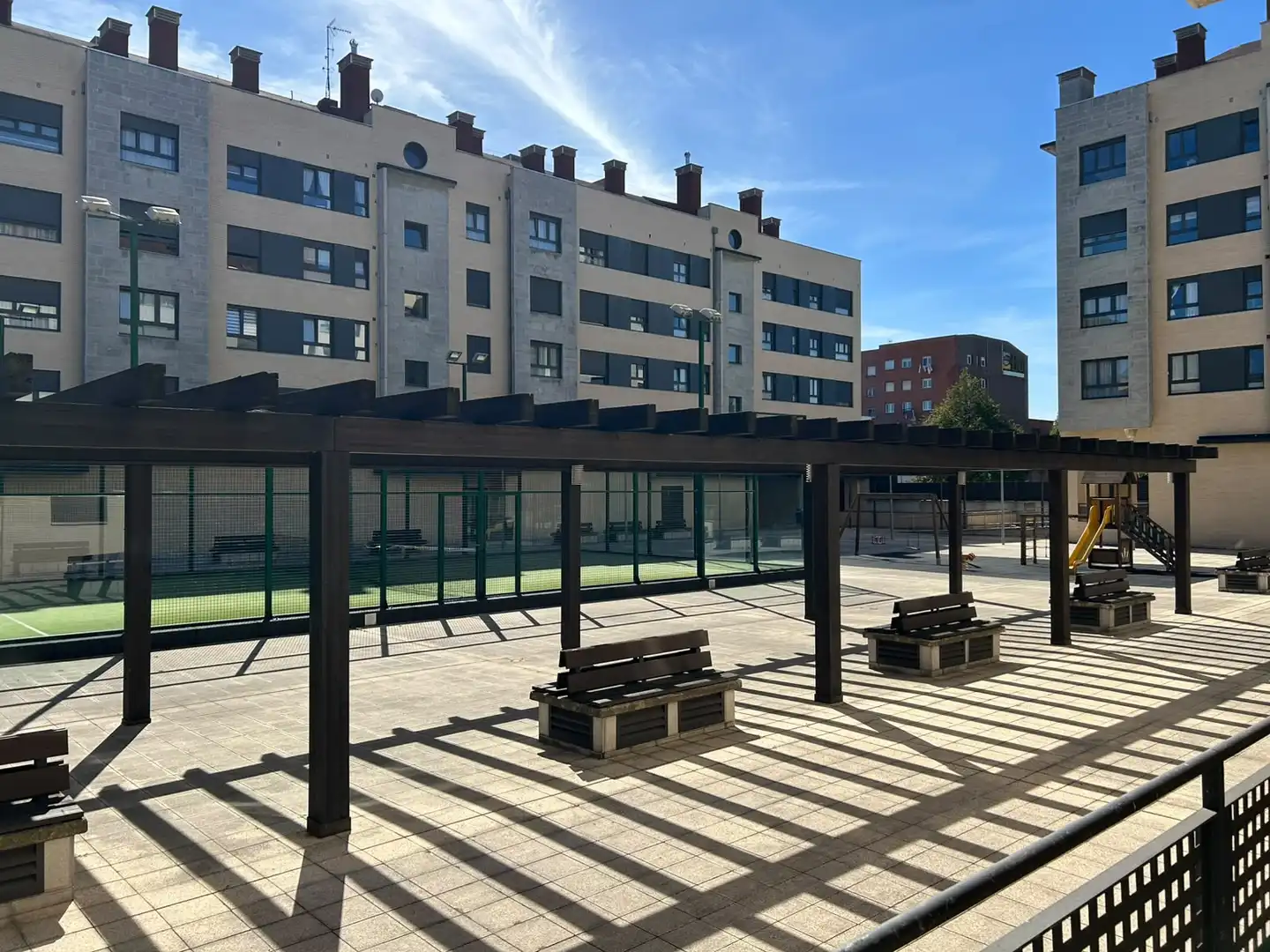 Piso con jardín en venta en Avenida de Oviedo, imagen 4