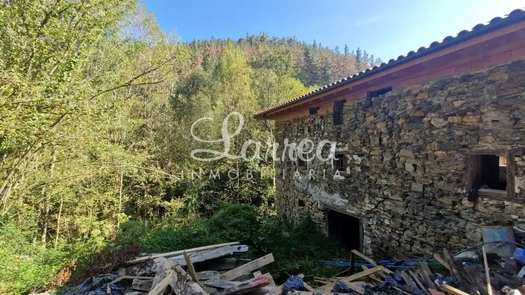Finca rústica en venta en Zeanuri con Calefacción