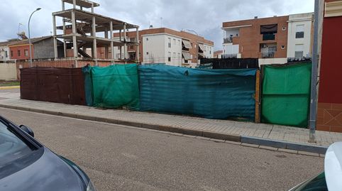 Solar urbano de 210 m2 en zona residencial, immagine 2