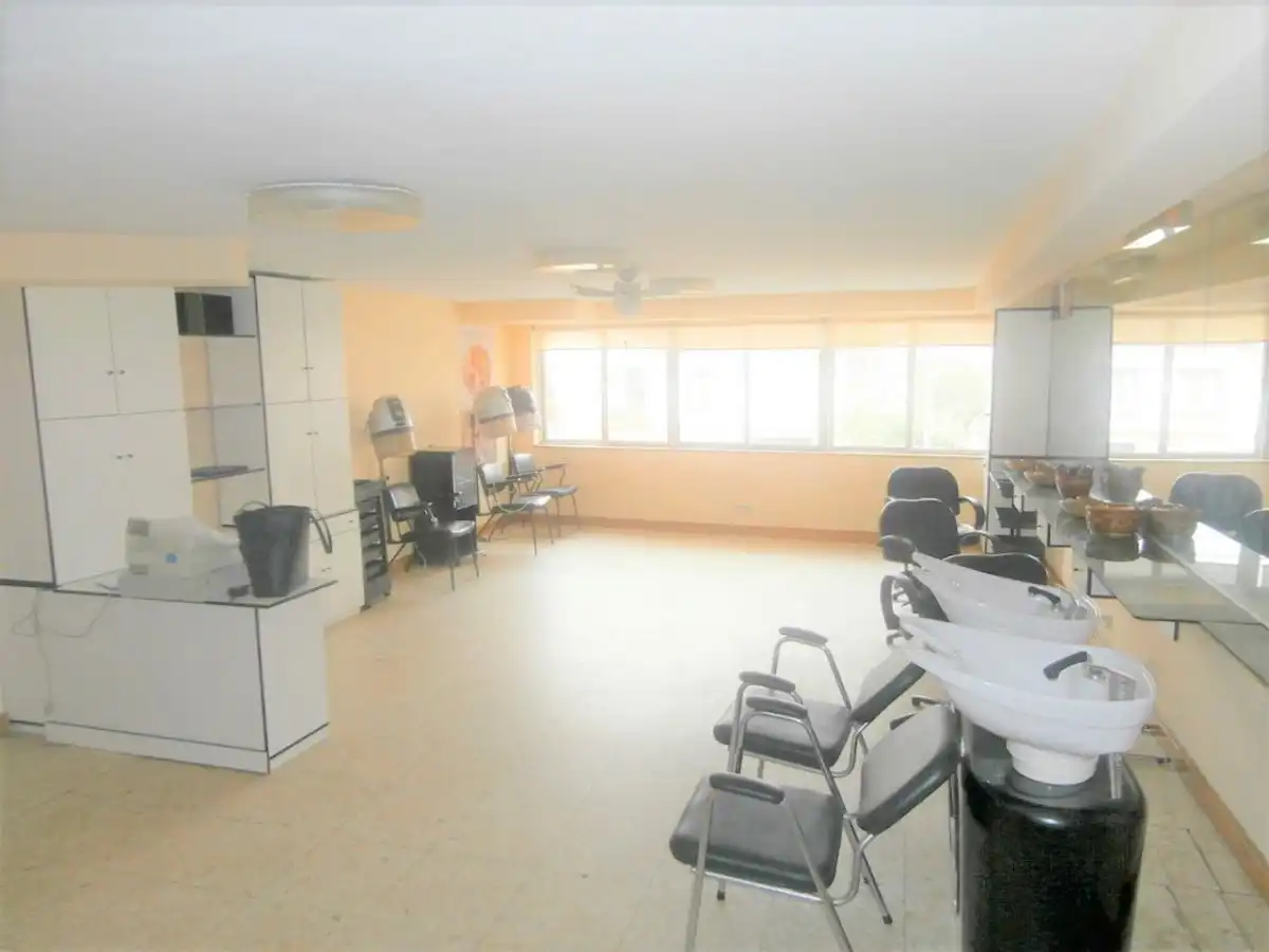 Locale commerciale in affitto a Grado, imagen 2