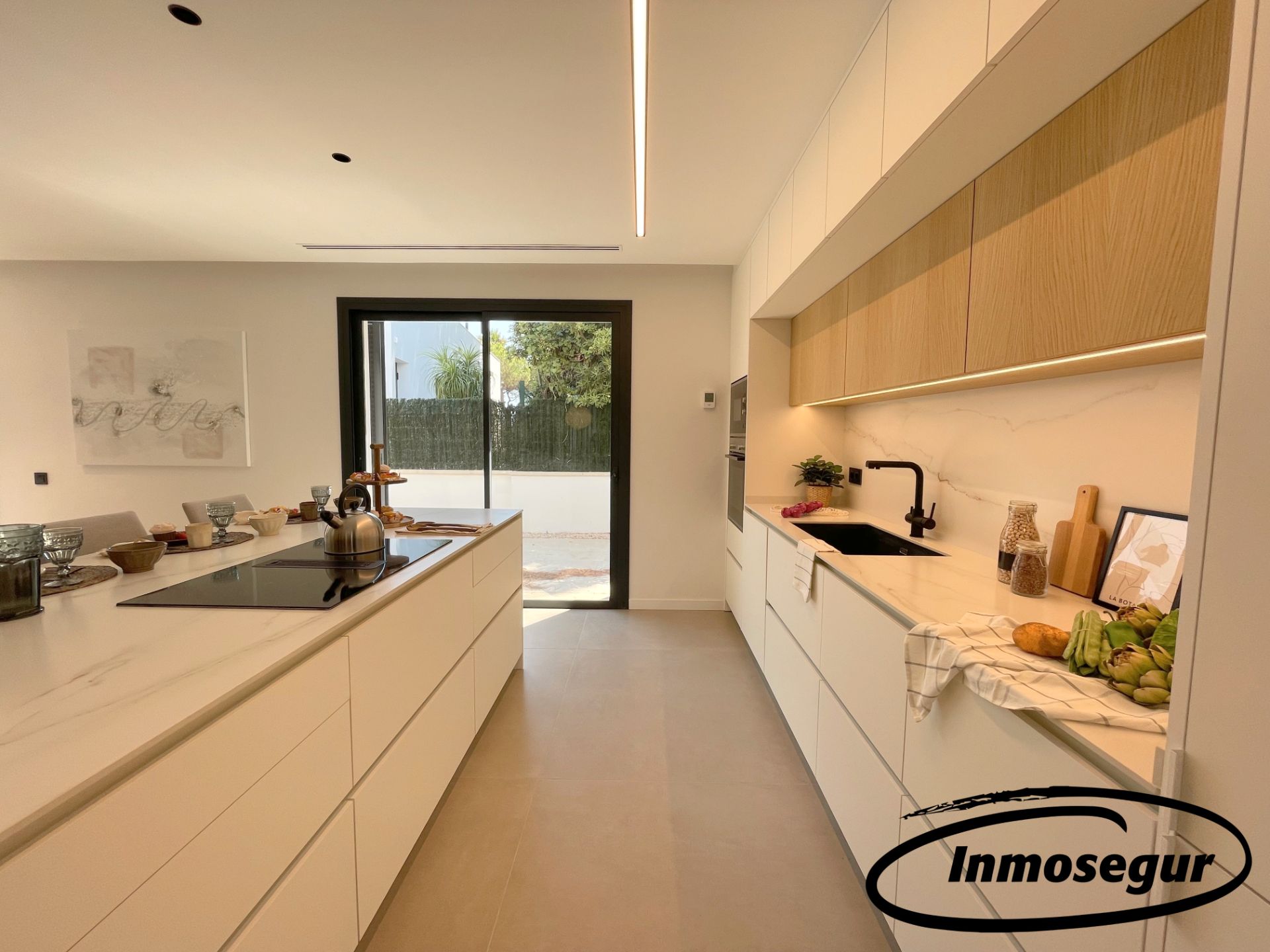 Kitchen of House or chalet for sale in Cambrils  with Air Conditioner, Heating and Private garden