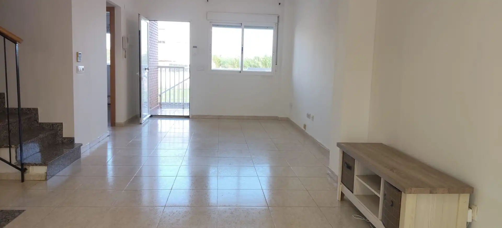 Casa a schiera con piscina in affitto a Carrer Llevant 3, imagen 3