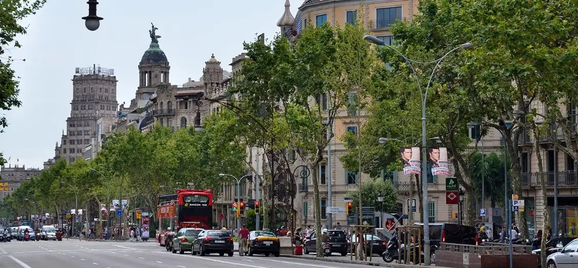 Vista exterior de Piso en venta en Barcelona con Aire acondicionado, Calefacción y Balcón