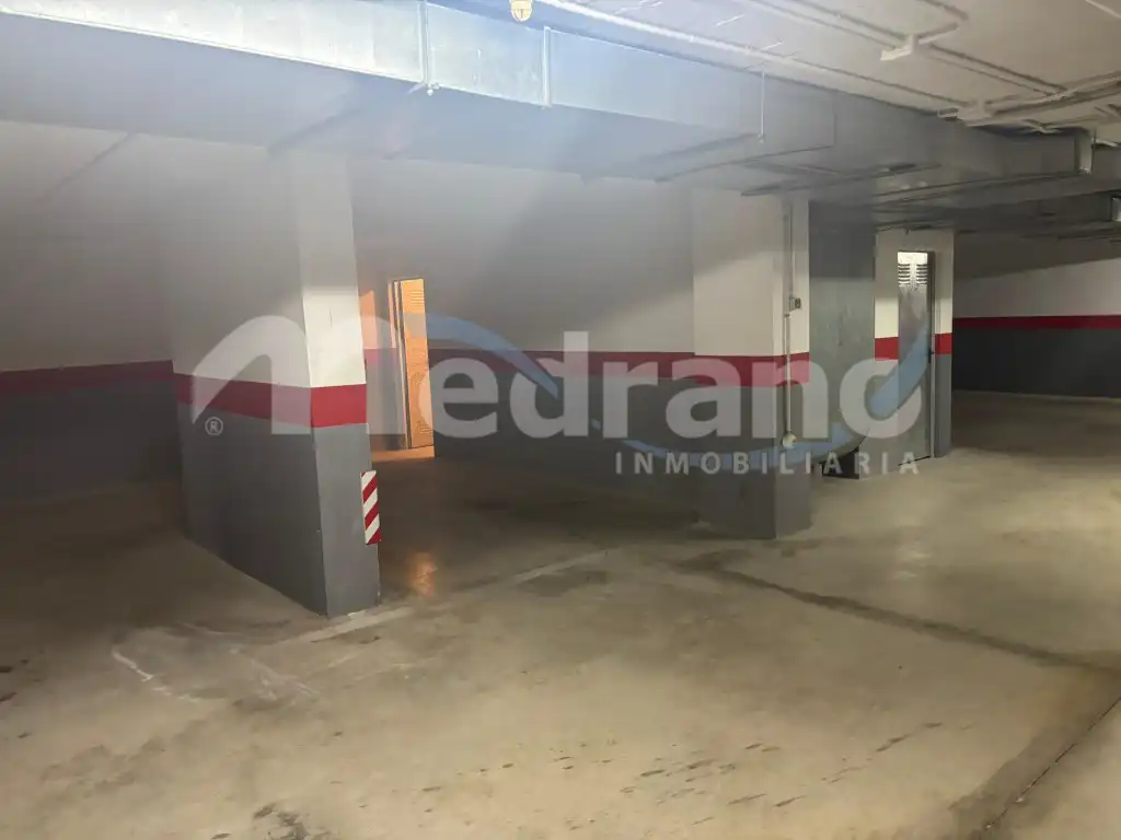 Parkplatz von Garage zum Verkauf in Villajoyosa / La Vila Joiosa