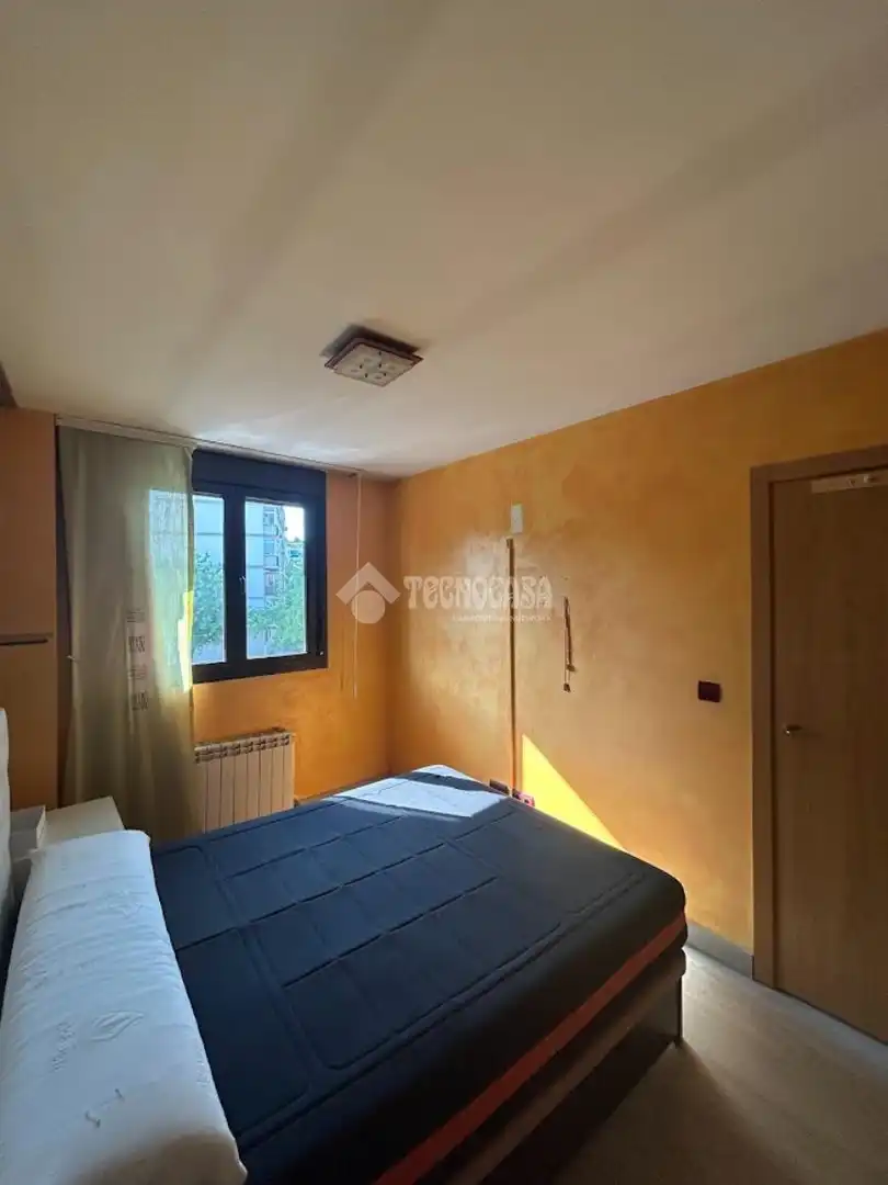 Bedroom of Flat for sale in Coslada