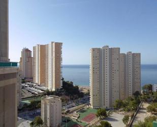 Dormitori de Apartament en venda en Benidorm amb Aire condicionat i Terrassa