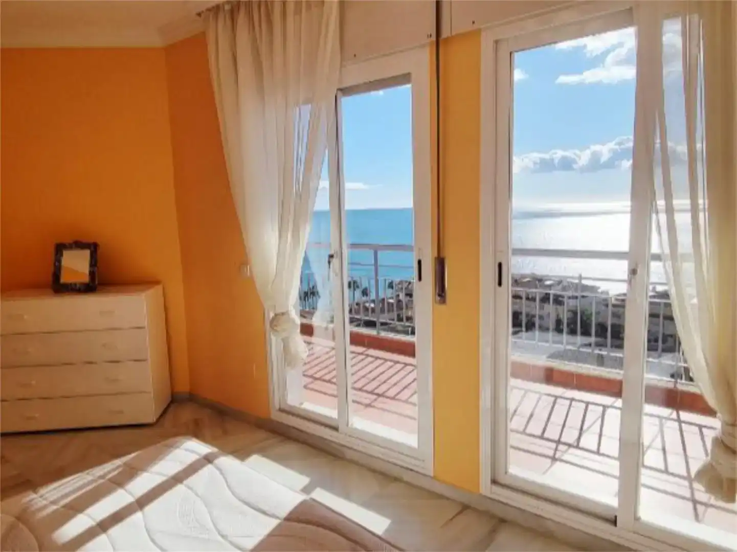 Bedroom of Attic for sale in Benalmádena  with Air Conditioner and Terrace