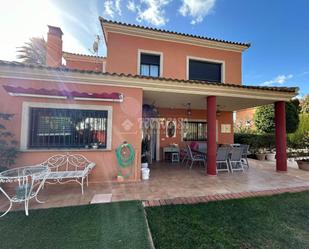 Exterior view of Single-family semi-detached for sale in Baeza  with Air Conditioner, Heating and Swimming Pool