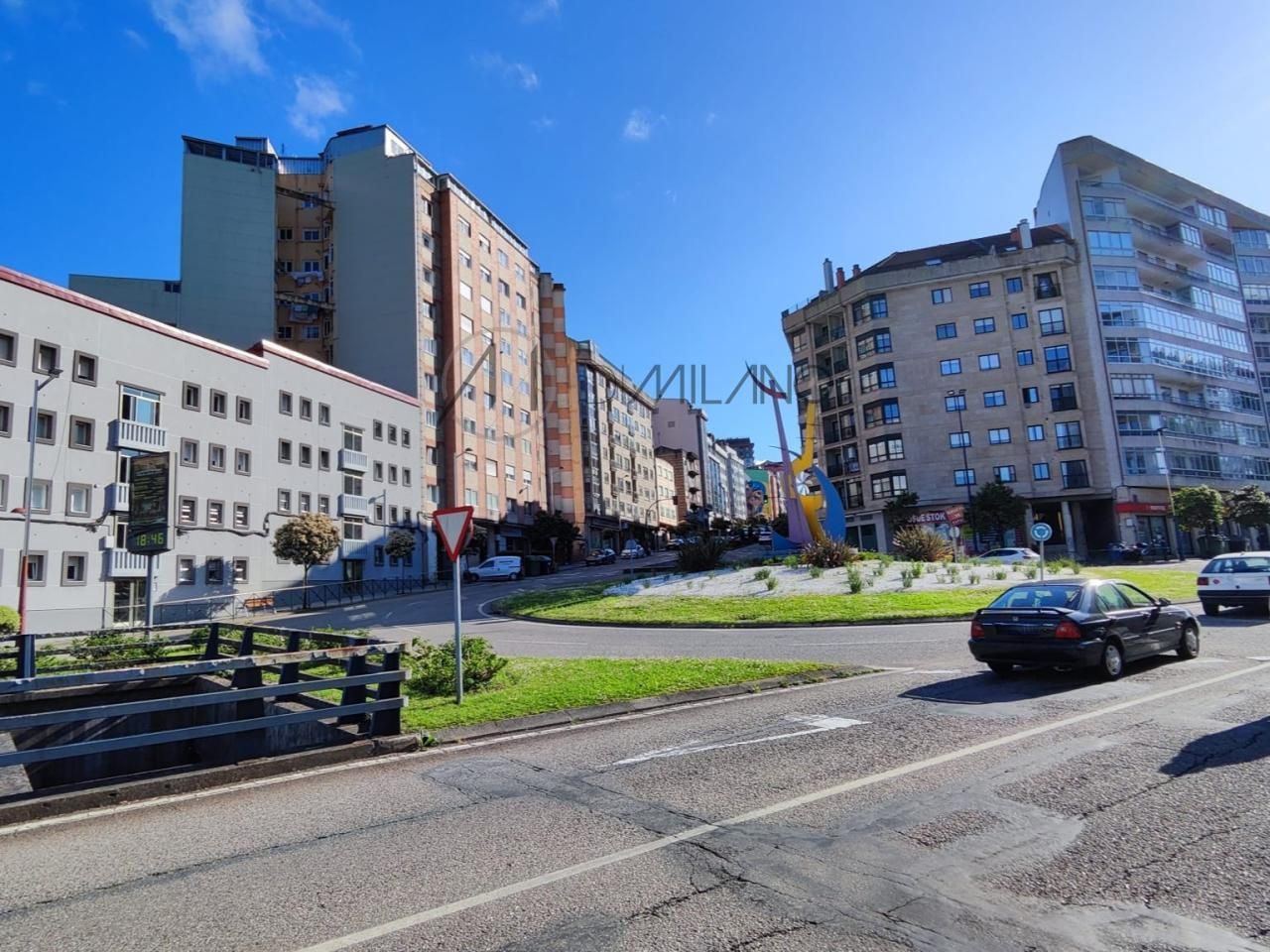 Vista exterior de Pis en venda en Vigo  amb Calefacció, Parquet i Moblat
