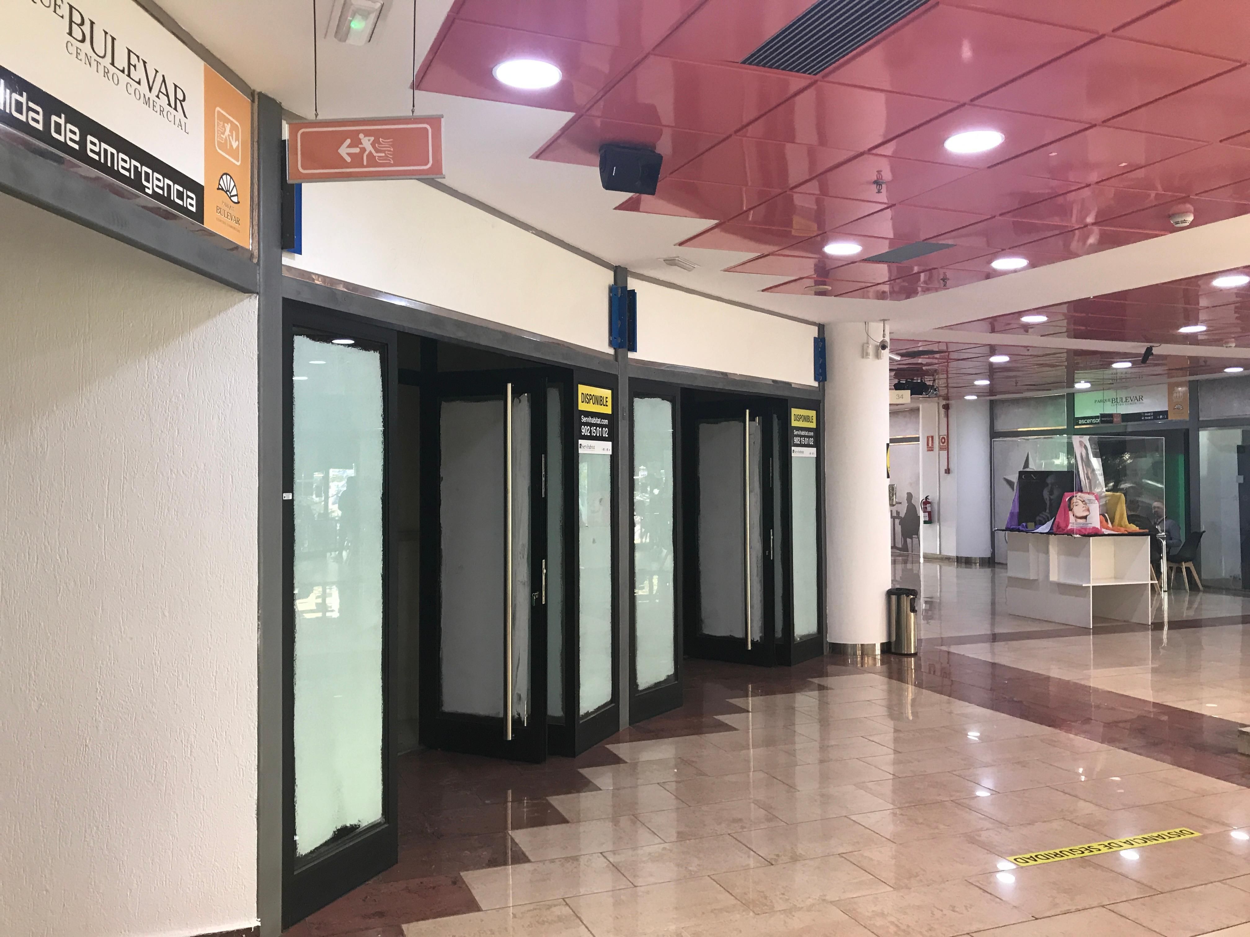 Premises for sale in Jose Arozena Paredes (cc. Parque Boulevard), 6, Centro