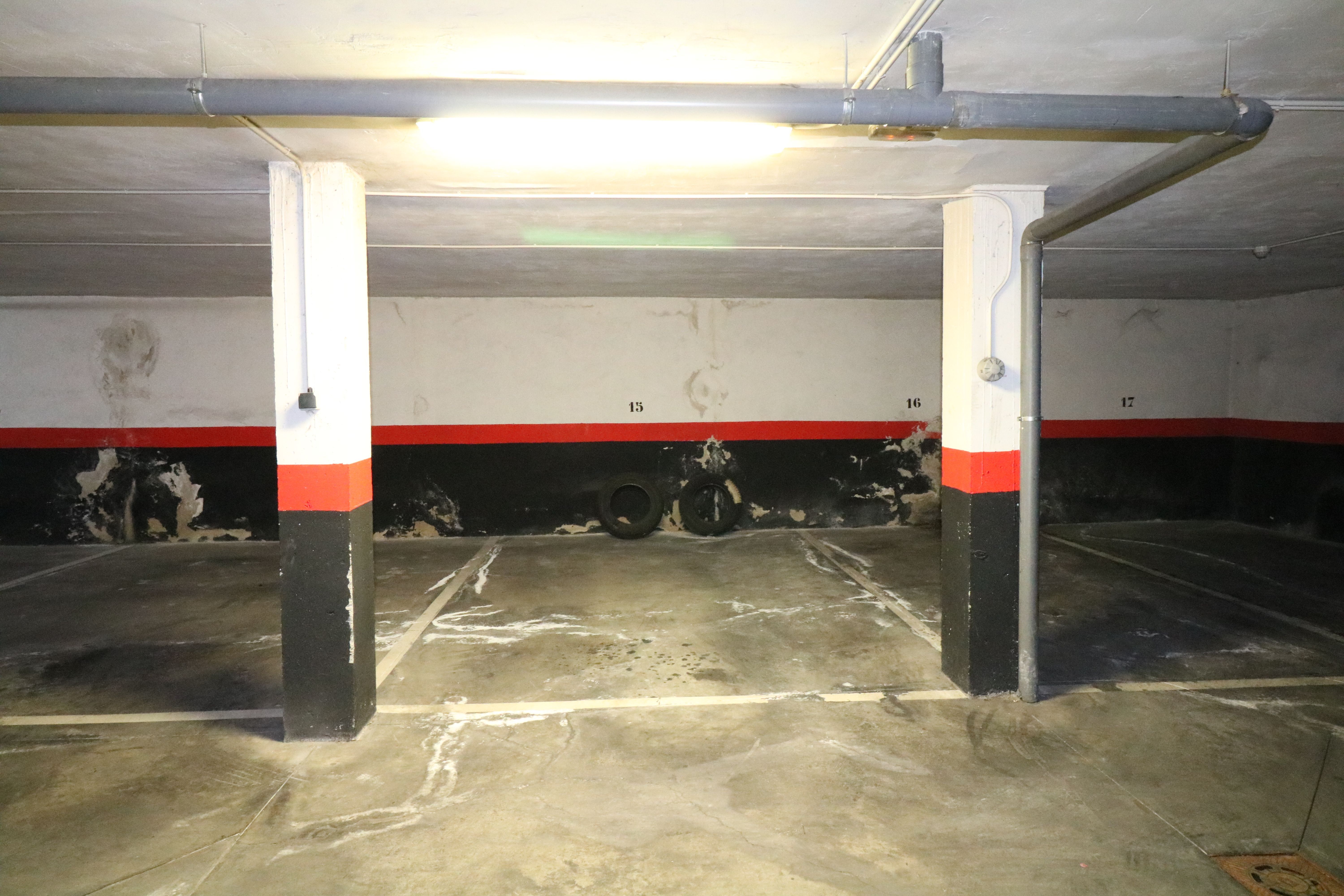 Garatge en venda a Calle Ricardo de la Vega, 6, Centro