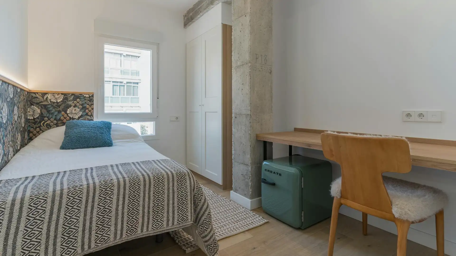 Habitación de Piso para compartir en  Madrid Capital con Aire acondicionado y Calefacción