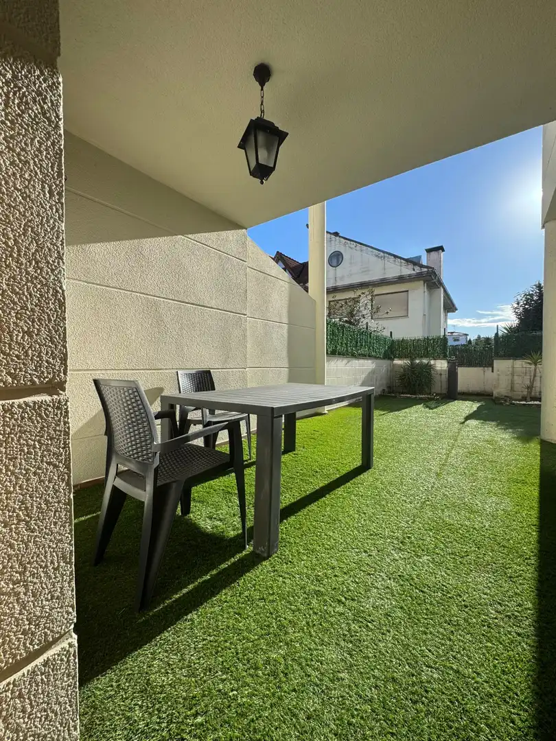 Terrassa de Casa adosada en venda en Polanco amb Calefacció, Jardí privat i Parquet