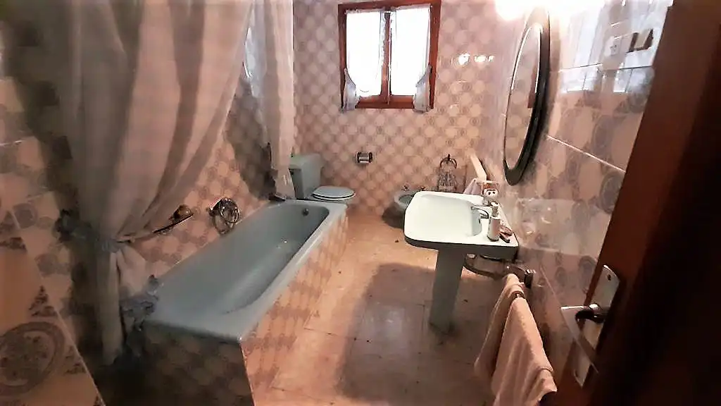 Baño de Casa o chalet en venta en La Roda con Calefacción, Terraza y Trastero