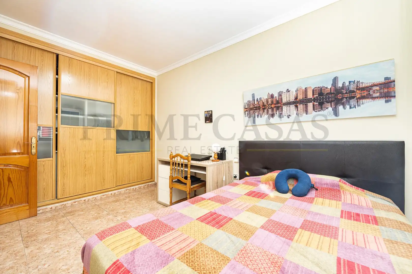 Dormitori de Casa adosada en venda en Santa Lucía de Tirajana amb Aire condicionat, Terrassa i Moblat