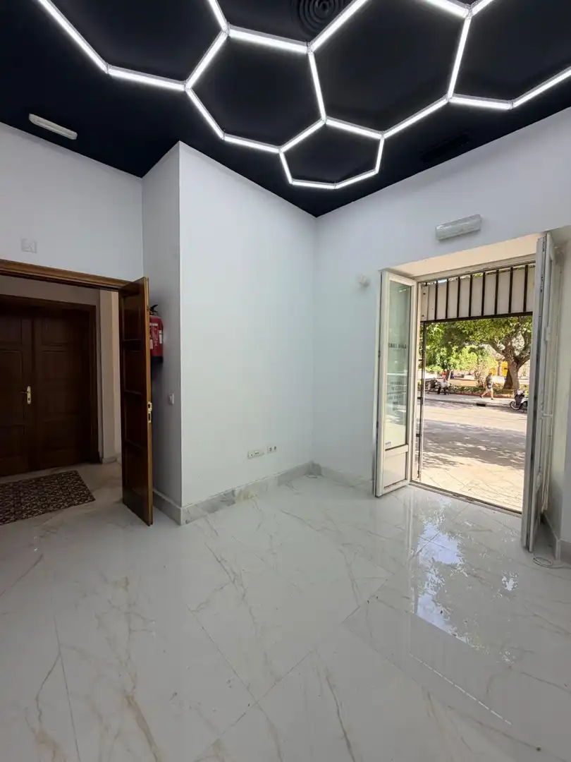 Business premises for sale in Plaza LAS ANGUSTIAS